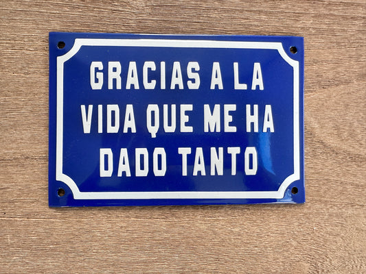 Gracias a La Vida Que Me ha Dado Tanto